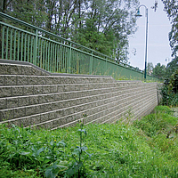 Retaining wall in Burkau for the village thoroughfare - Huesker Projekte