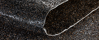 Close-up of the NaBento clay liner