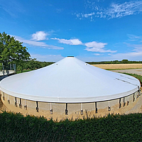 Stable cover: self-supporting emission protection roof (14.50 m) for containers